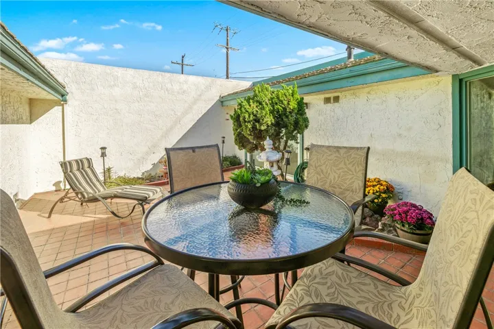 6956 Almondine Drive, Garden Grove, California 92845