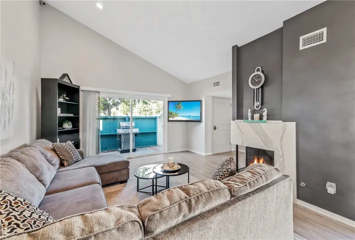 6956 Almondine Drive, Garden Grove, California 92845