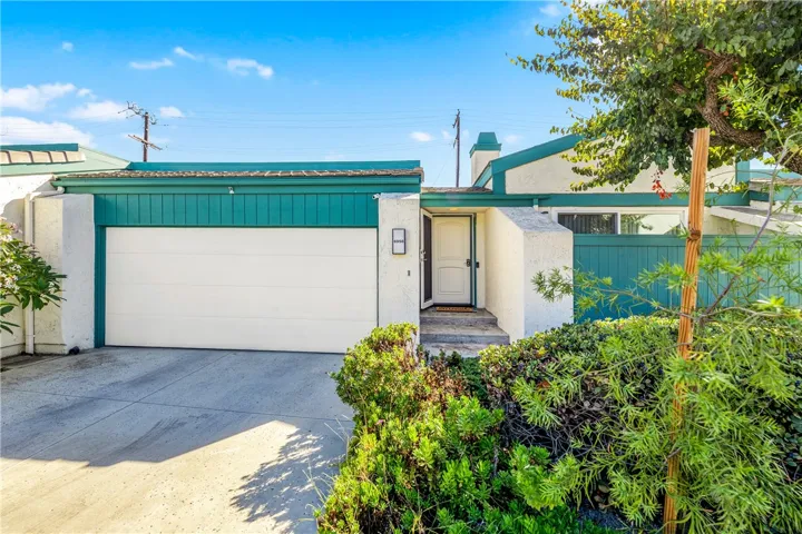 6956 Almondine Drive, Garden Grove, California 92845