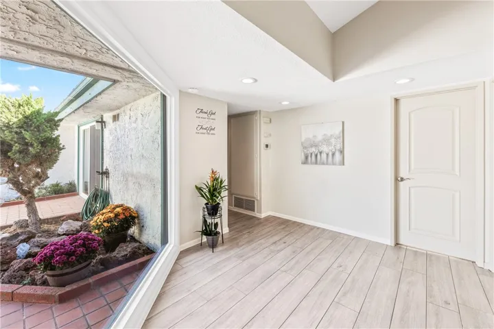 6956 Almondine Drive, Garden Grove, California 92845