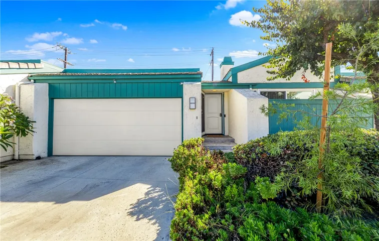 6956 Almondine Drive, Garden Grove, California 92845