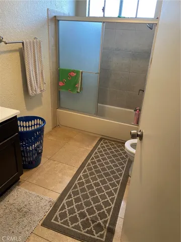 1149 E 59th Place, Los Angeles, California 90001