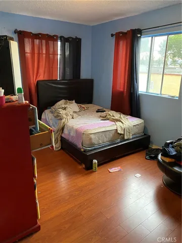 1149 E 59th Place, Los Angeles, California 90001