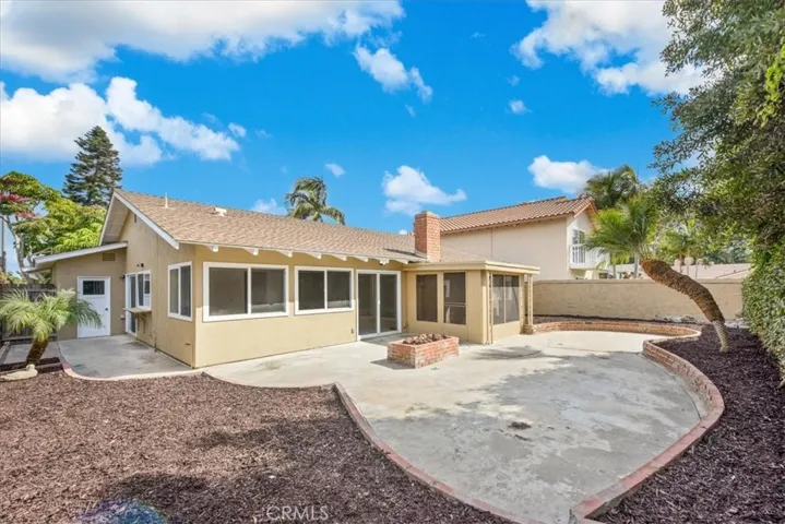 16531 Los Verdes Lane, Huntington Beach, California 92649