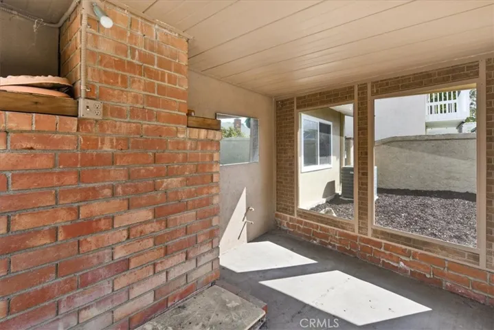 16531 Los Verdes Lane, Huntington Beach, California 92649