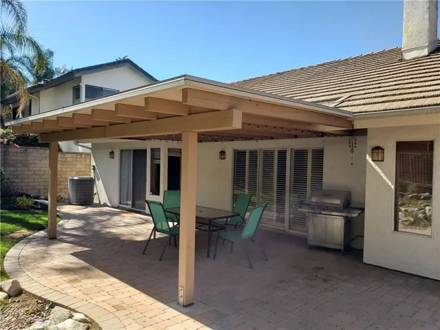 1019 Thornwood Street, Glendale, California 91206