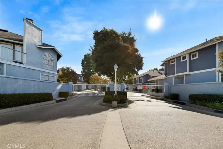 186 N Glendora Avenue 84, Covina, California 91724
