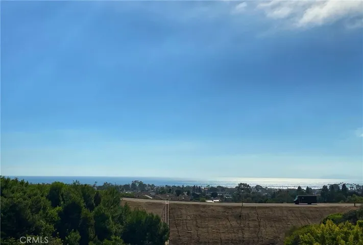on a clear day one can see Catalina with no obstruction - backyard view