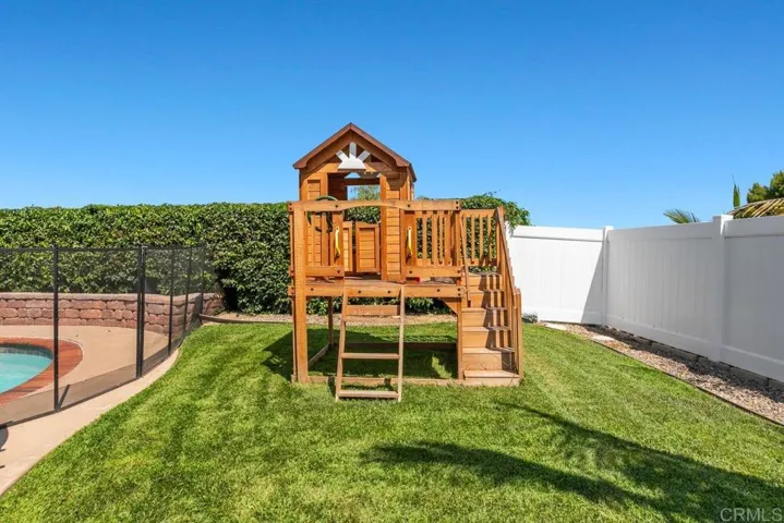2722 Socorro Lane, Carlsbad, California 92009