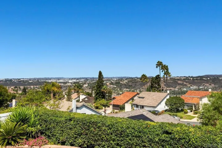 2722 Socorro Lane, Carlsbad, California 92009