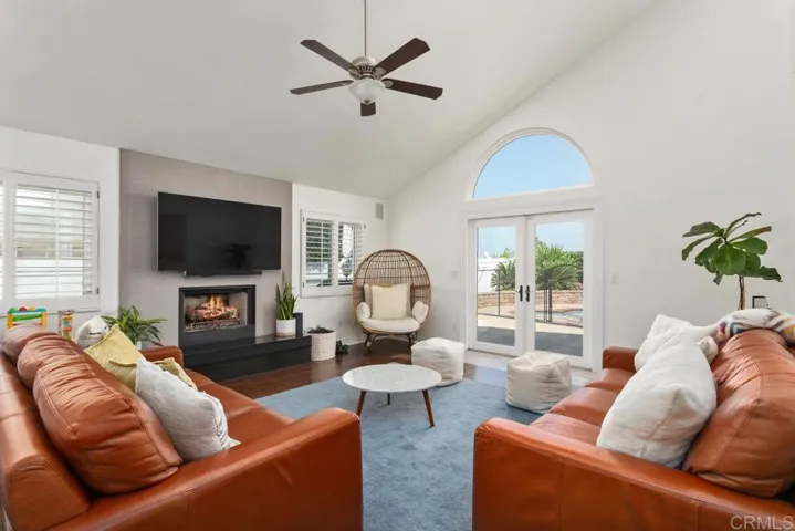 2722 Socorro Lane, Carlsbad, California 92009