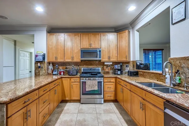 27207 Kepler Street, Menifee, California 92584