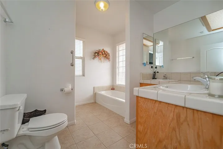 16409 Shenandoah Rd, Apple Valley, California 92307