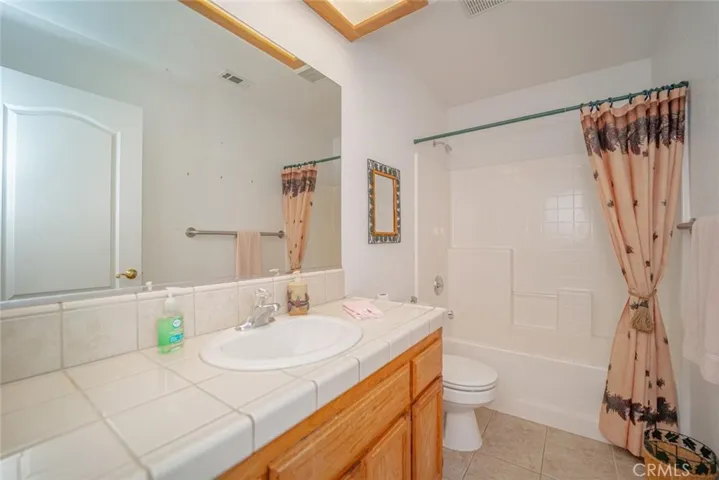 16409 Shenandoah Rd, Apple Valley, California 92307