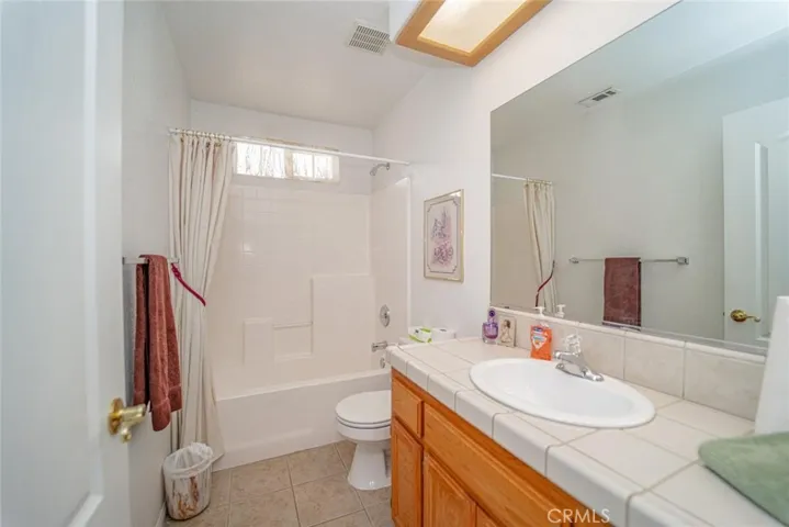 16409 Shenandoah Rd, Apple Valley, California 92307