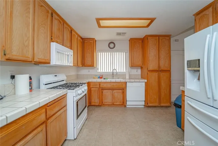 16409 Shenandoah Rd, Apple Valley, California 92307