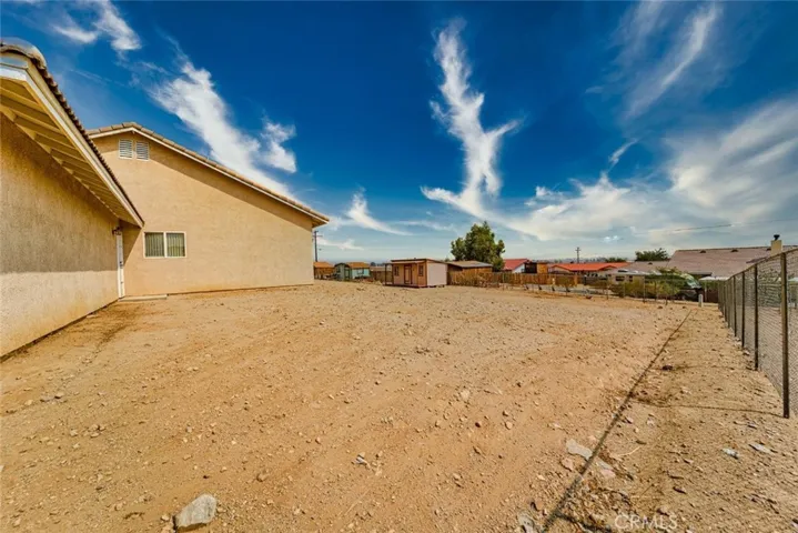 16409 Shenandoah Rd, Apple Valley, California 92307