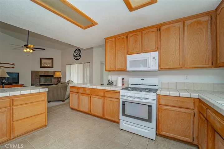 16409 Shenandoah Rd, Apple Valley, California 92307