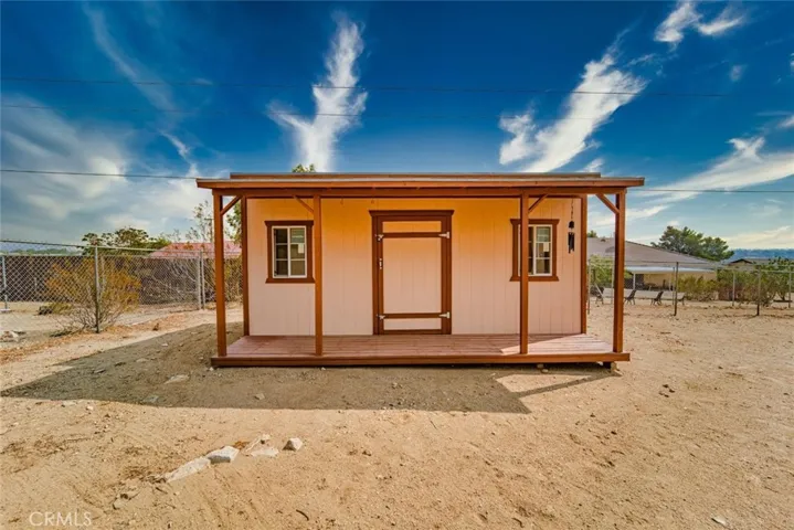 16409 Shenandoah Rd, Apple Valley, California 92307