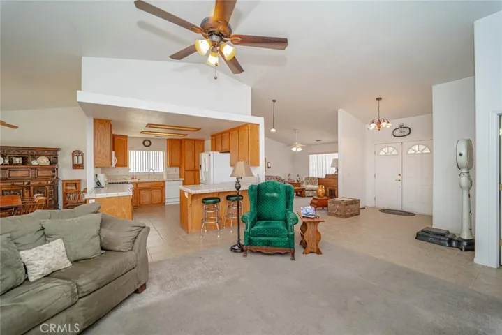 16409 Shenandoah Rd, Apple Valley, California 92307