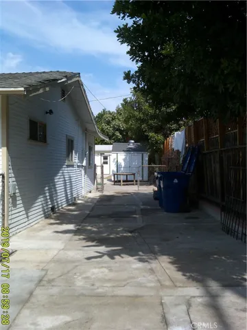 1843 Yosemite Drive, Los Angeles, California 90041