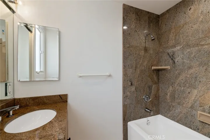 217 24th Street, Manhattan Beach, California 90266