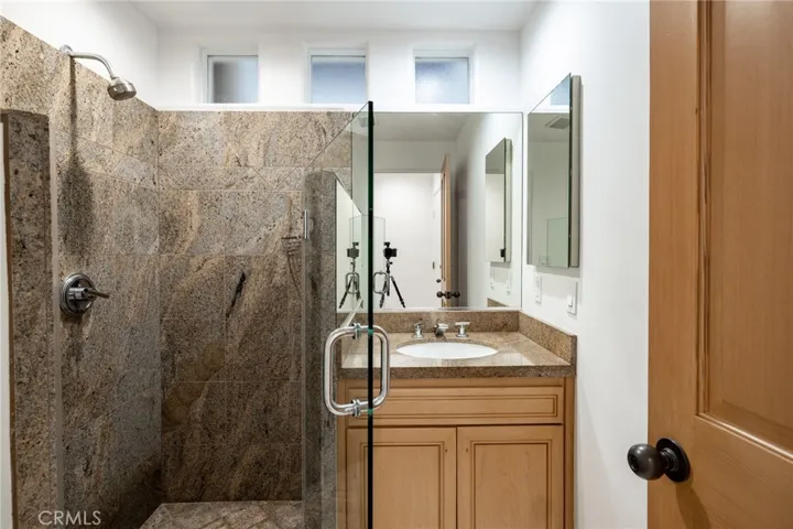 217 24th Street, Manhattan Beach, California 90266