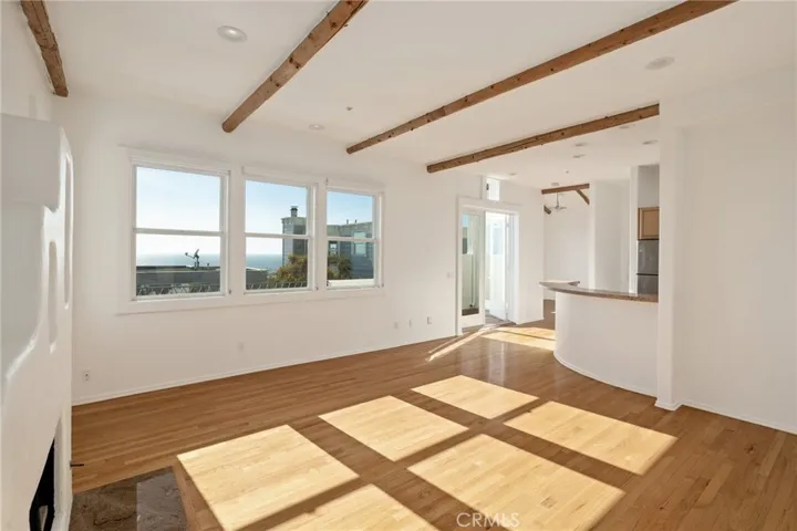 217 24th Street, Manhattan Beach, California 90266