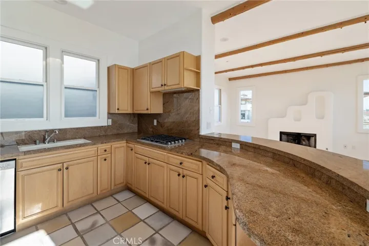 217 24th Street, Manhattan Beach, California 90266