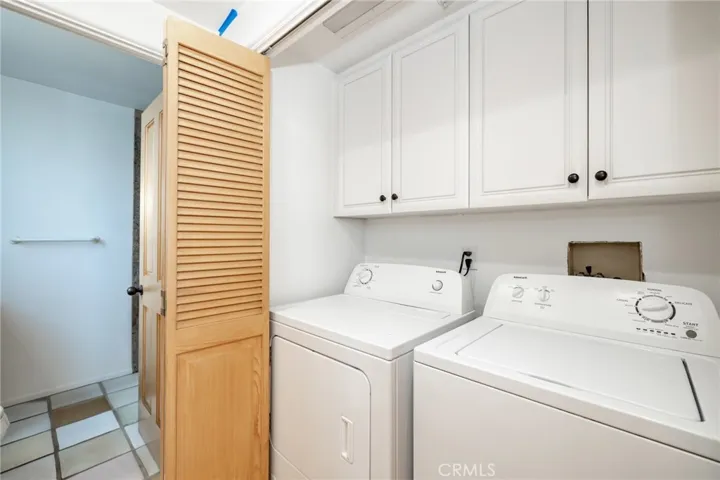 217 24th Street, Manhattan Beach, California 90266