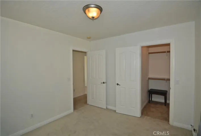 11550 Greaswood Lane, Phelan, California 92371