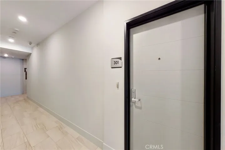 1482 S Sherbourne Drive 301, Los Angeles, California 90035