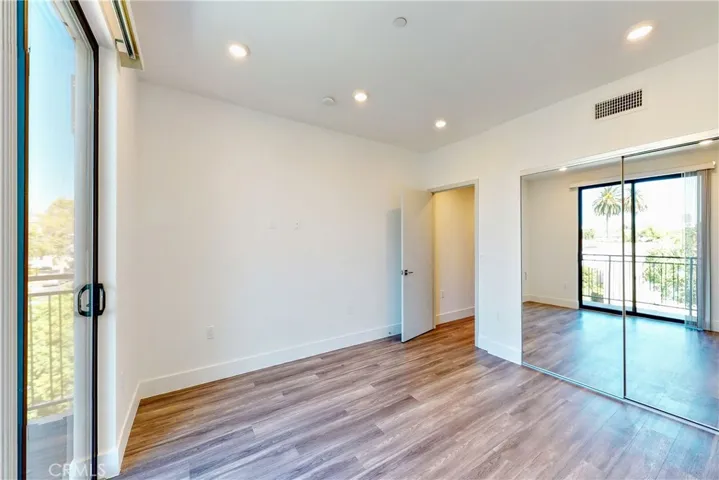 1482 S Sherbourne Drive 301, Los Angeles, California 90035