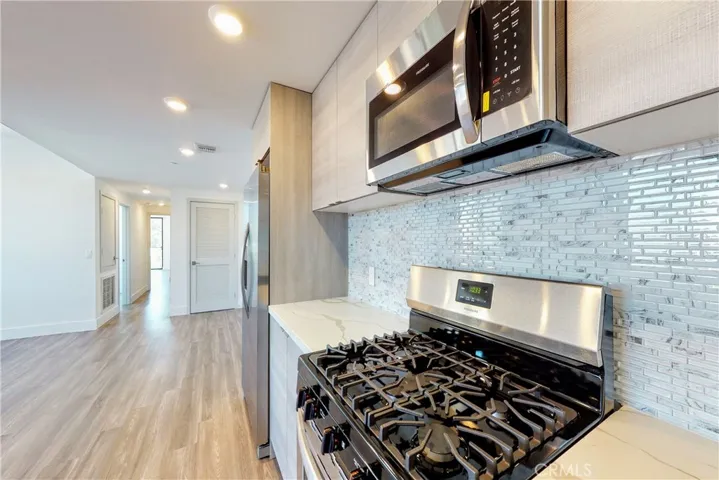 1482 S Sherbourne Drive 301, Los Angeles, California 90035