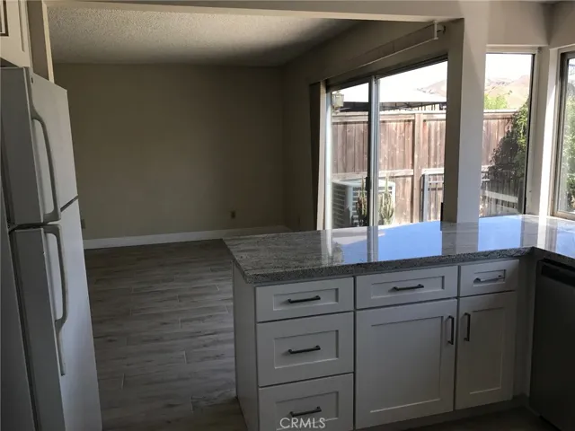 4568 Feather River Road, Corona, California 92878