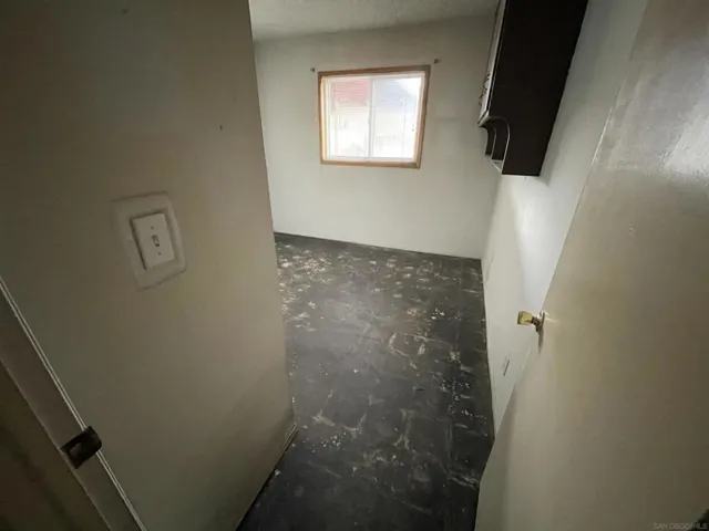 9756 Domer Road, Santee, California 92071