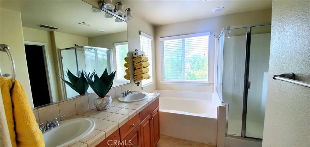302 Kyle Court, Orland, California 95963