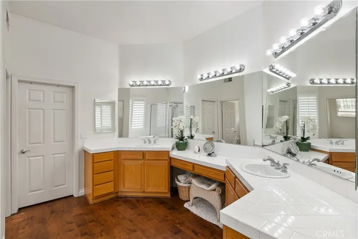 680 Inverlochy Drive, Fallbrook, California 92028