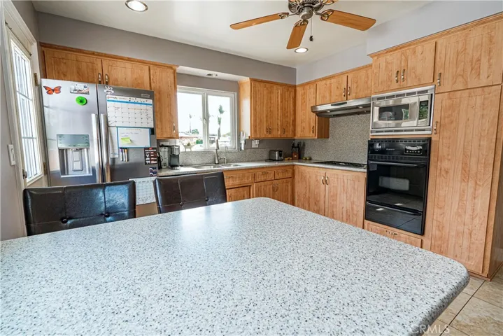 1621 Bentley Place, Glendora, California 91740