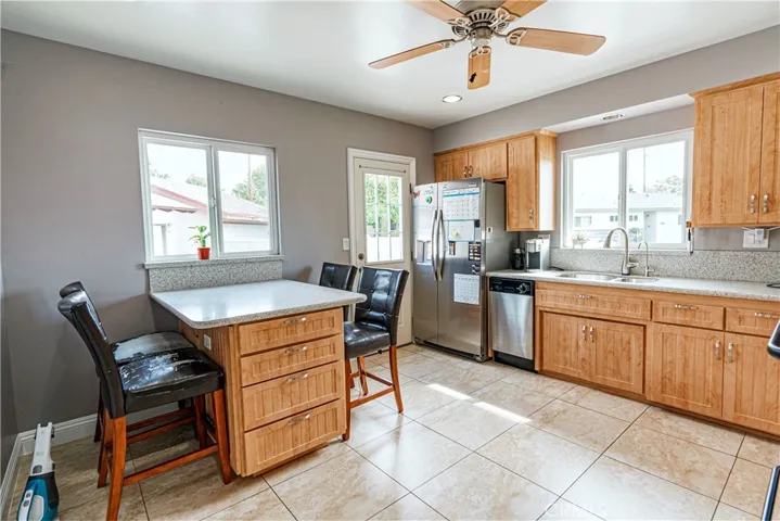 1621 Bentley Place, Glendora, California 91740