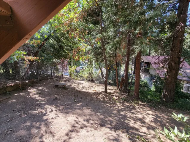 846 Big Oak Road, Crestline, California 92325