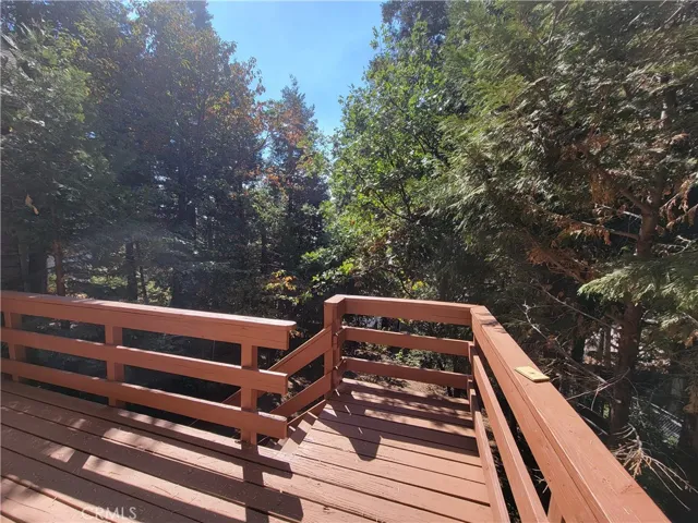 846 Big Oak Road, Crestline, California 92325