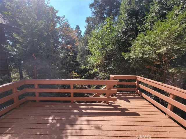 846 Big Oak Road, Crestline, California 92325