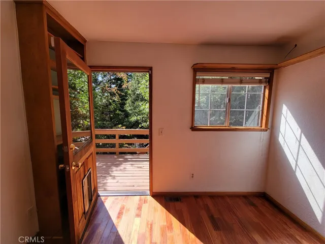 846 Big Oak Road, Crestline, California 92325