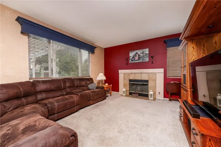 1546 Regents Street, Lancaster, California 93534