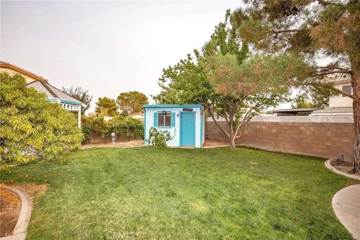 1546 Regents Street, Lancaster, California 93534