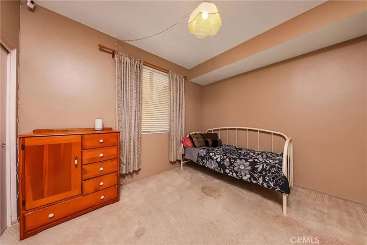1546 Regents Street, Lancaster, California 93534