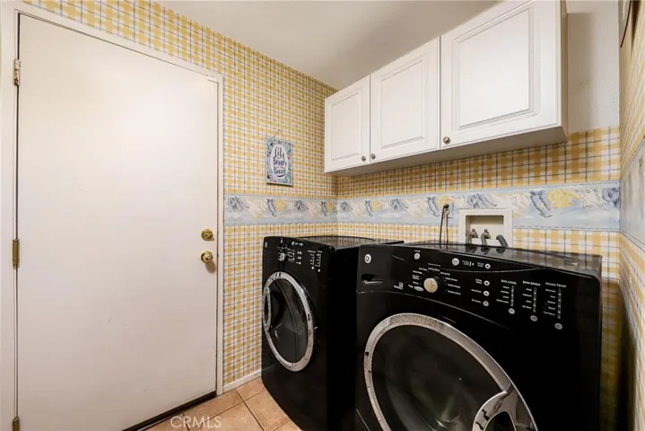 1546 Regents Street, Lancaster, California 93534