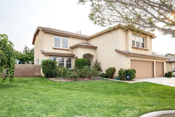 1546 Regents Street, Lancaster, California 93534