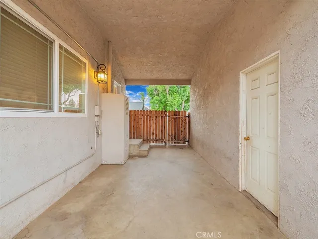 295 S 2nd Avenue, Upland, California 91786